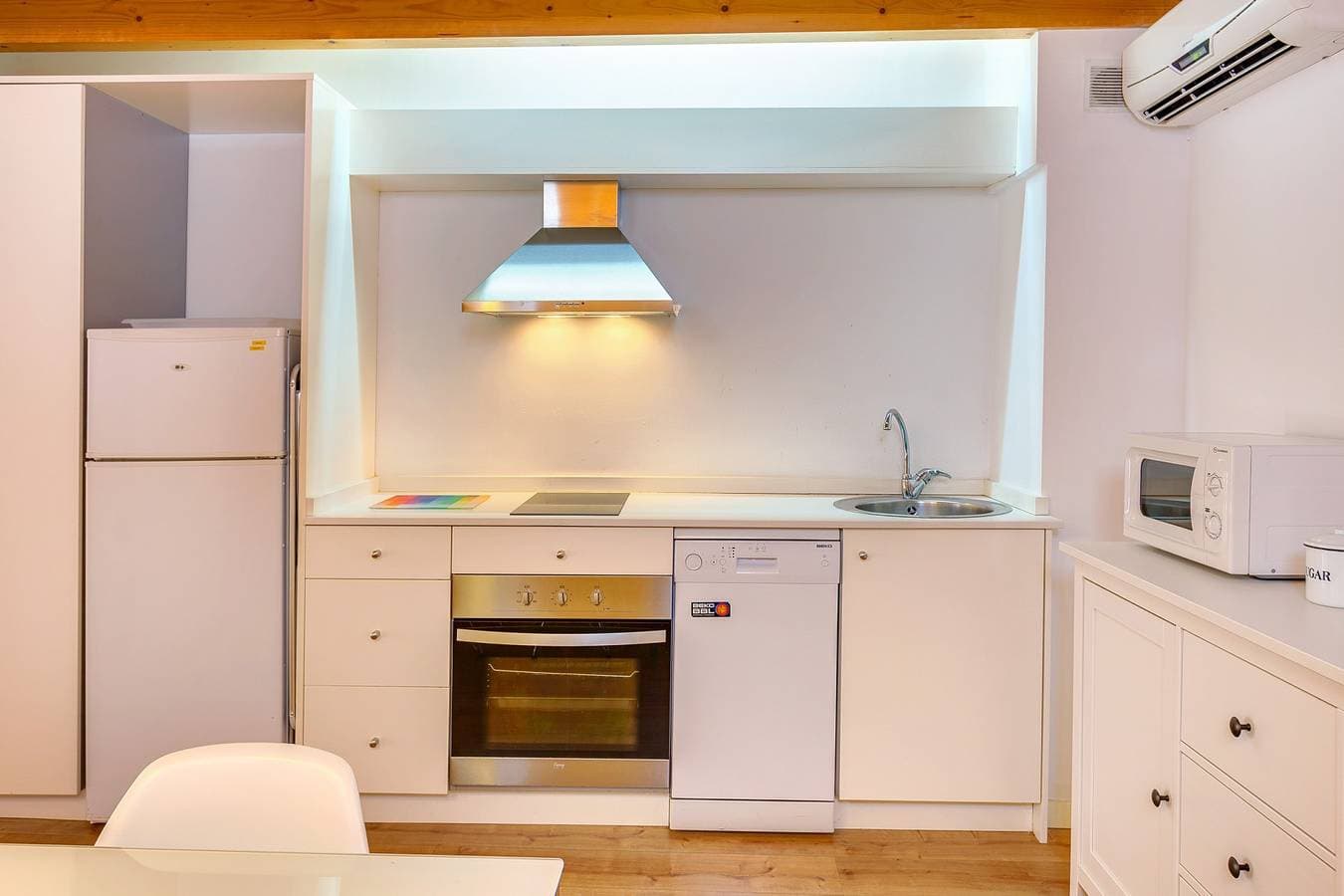Foto 3 von 11: Urban Suites 3 Palma Standard by PriorityVillas