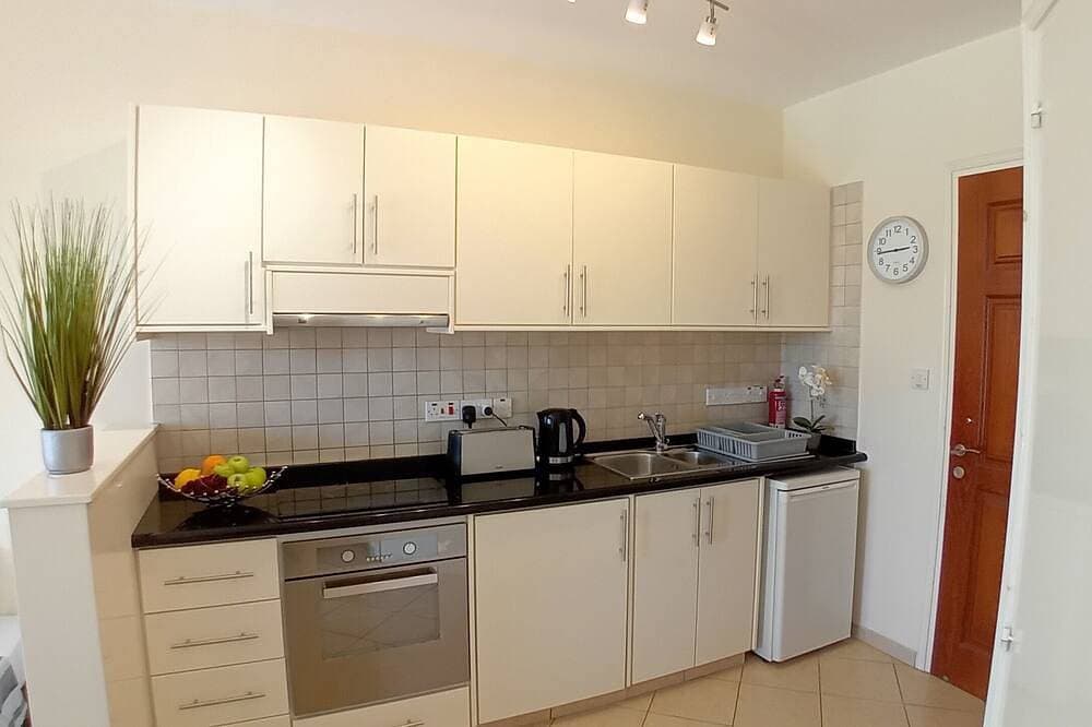 Foto 9 von 15: Kato Paphos Suites -Studio Apartment with Pool view, Wi-Fi & a/c. Great Location