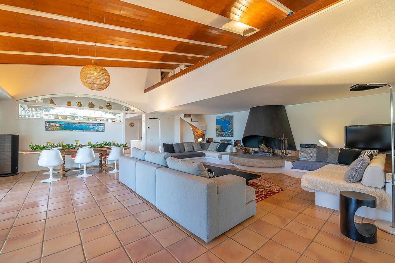 Foto 5 von 40: Villa für 16 Personen mit Terrasse