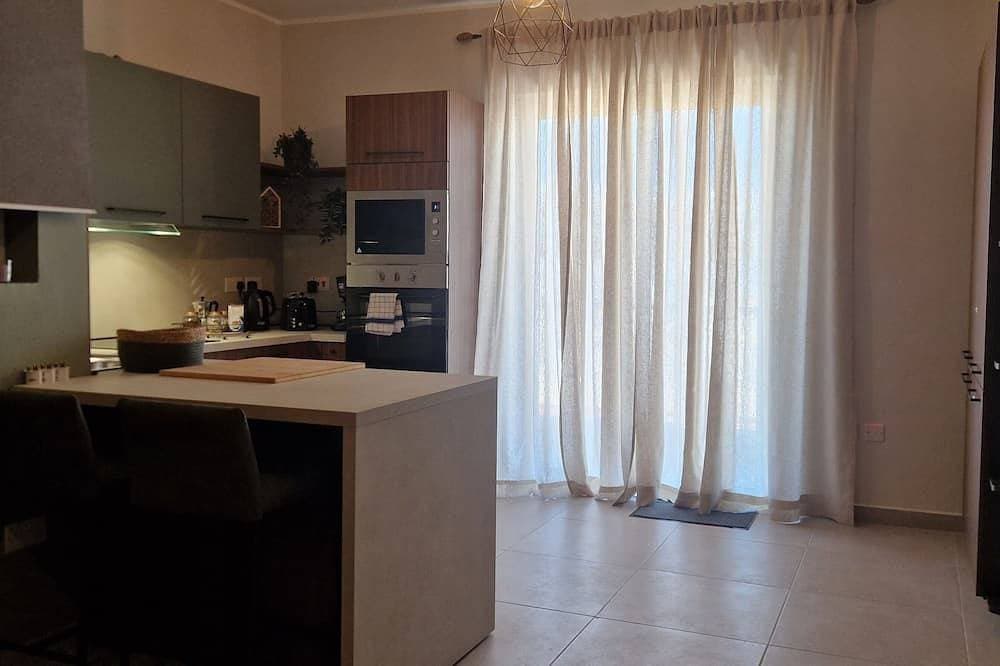 Foto 13 von 23: Centrally Located 3Br Sea View by Bus Terminus