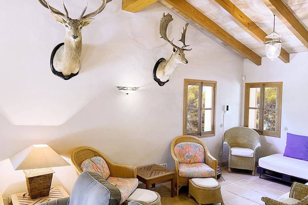 Foto 3 von 30: Finca für 9 Personen in völlig ruhiger Lage, privater Pool, Klima, Wifi