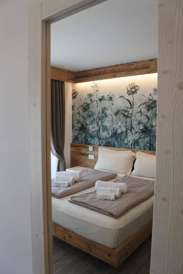Foto 13 von 13: Double or Twin Room with Lake View