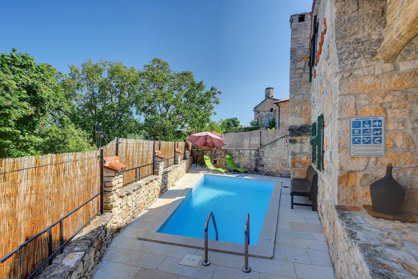Foto 2 von 20: Steinhaus mit privatem und großem Pool, WLAN, BBQ