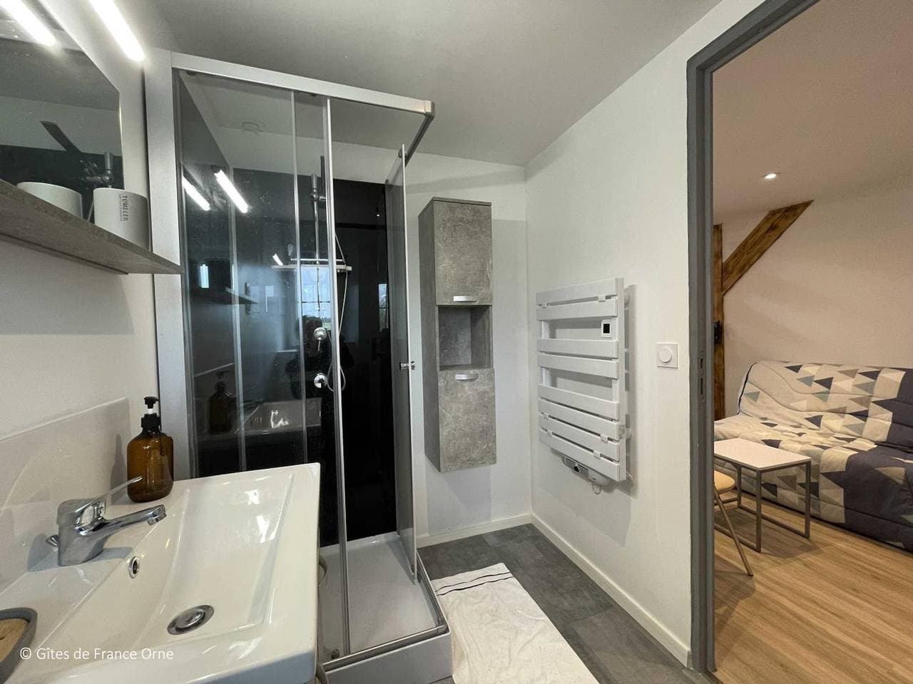 Foto 6 von 16: Duplex-Studio, Natur der Normannischen Schweiz, Haustiere erlaubt