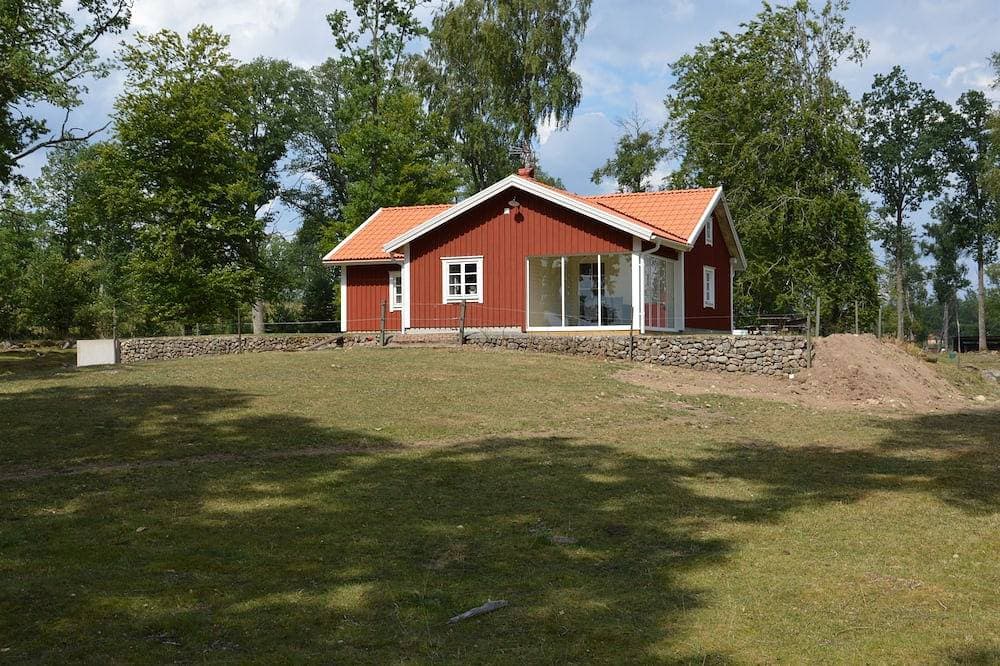 Sehr gemütliches Haus am See Rusken 1