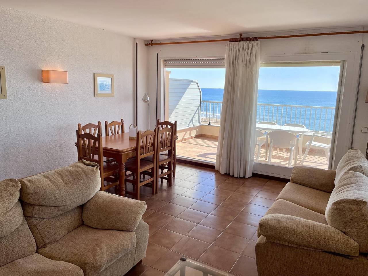 Foto 8 von 35: Großzügige Ferienwohnung direkt am Meer mit traumhaftem Ausblick