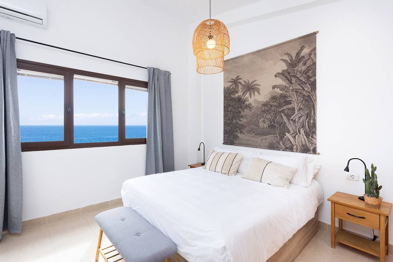 Foto 3 von 39: Ferienwohnung für 4 Personen mit Pool