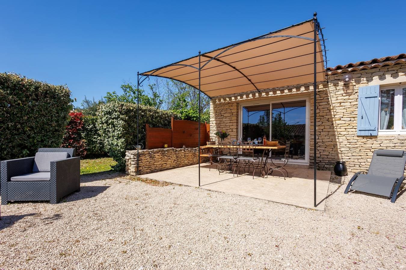Foto 13 von 25: Ferienhaus für 4 Personen mit Terrasse