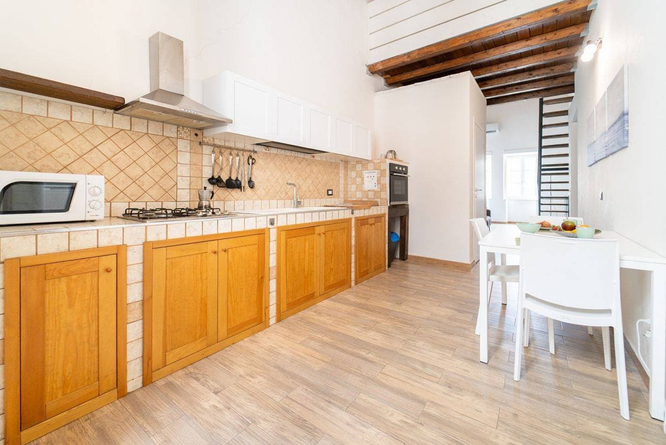 Foto 3 von 29: Ferienwohnung für 2 Personen mit Balkon/Terrasse