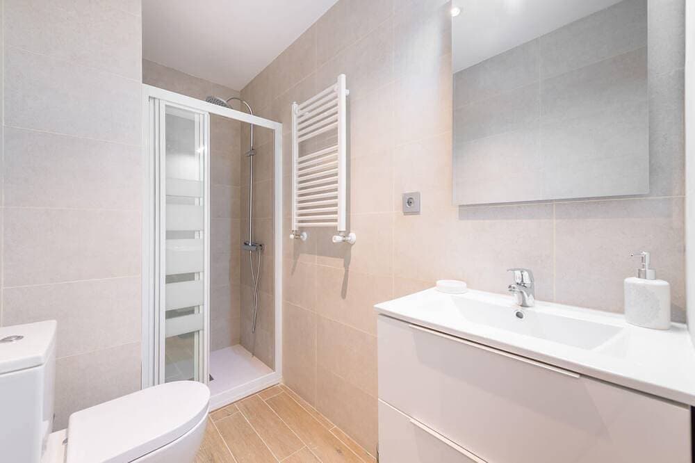 Foto 11 von 18: Republica | 2Br apt near Madrid's financial center