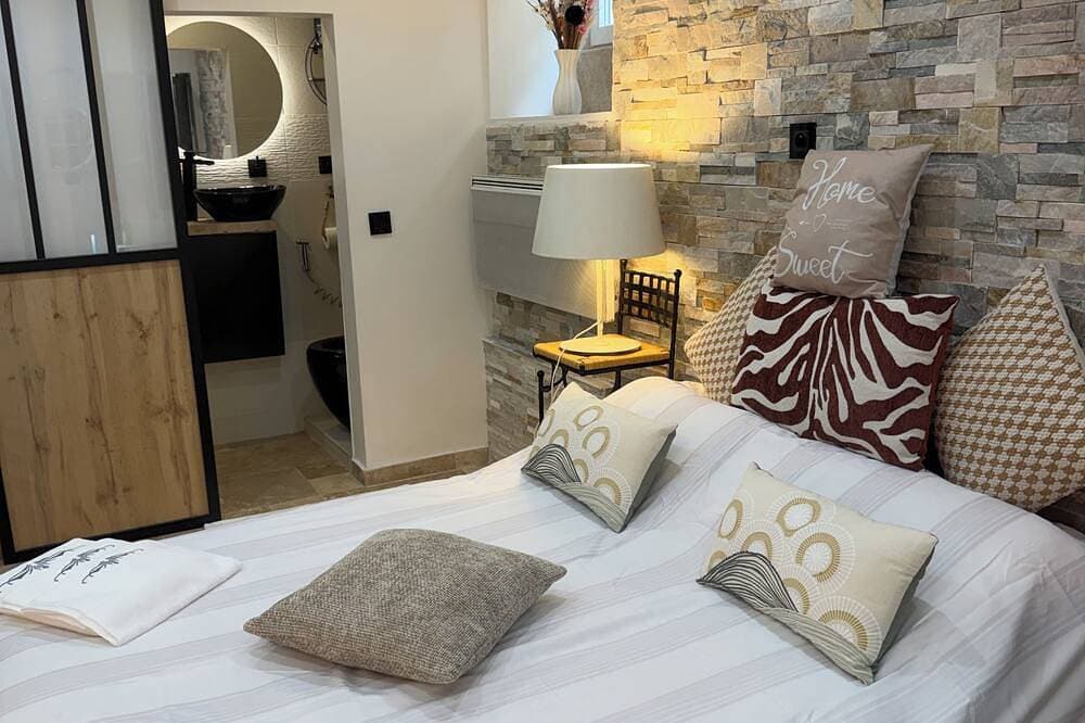 Foto 8 von 30: Fabulous 4-bedroom townhome with AC in charming Rueil-Malmaison
