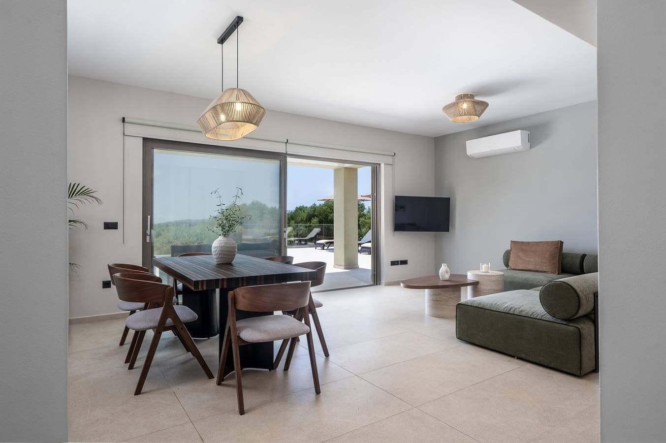 Foto 4 von 32: Villa Elaion with Private Pool