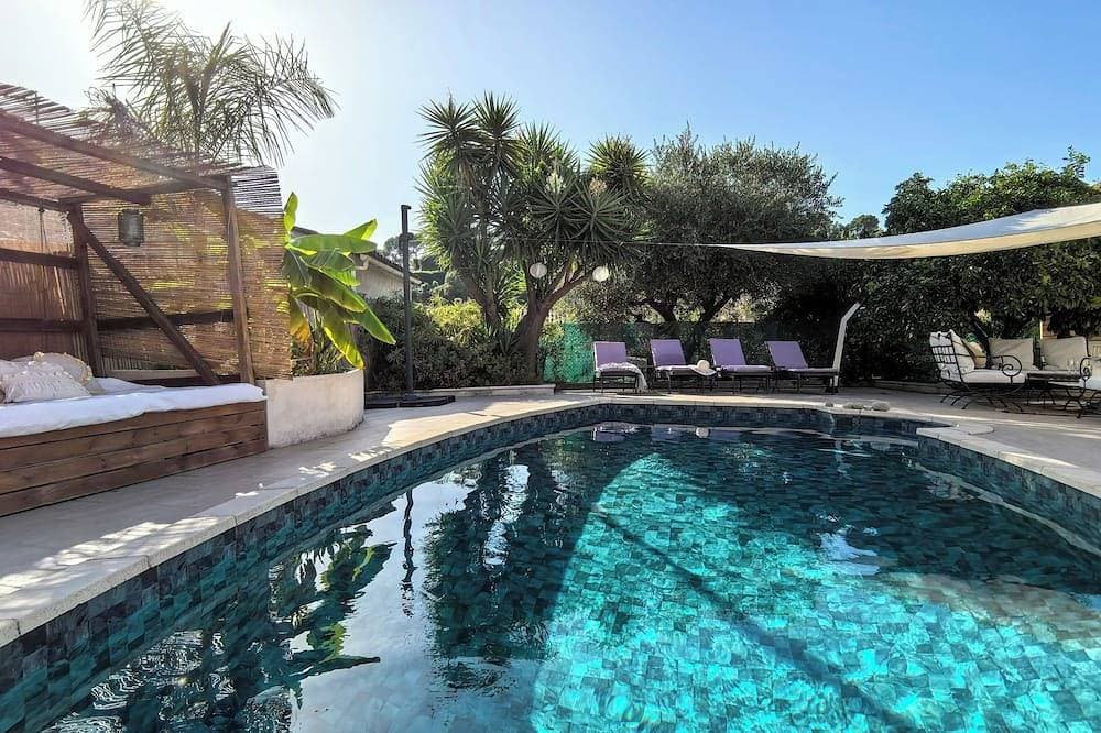 Villa mit Pool 15 Minuten von den ersten Stränden und 15 Minuten von Cannes entfernt 1