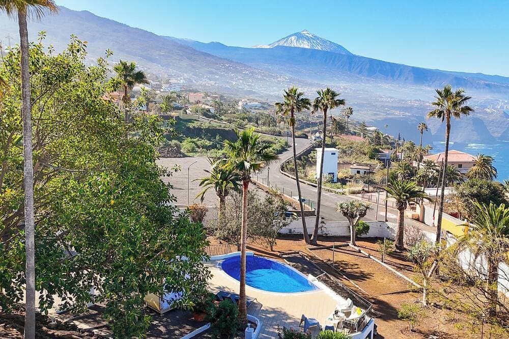 Privater Garten & Pool, Meerblick, nahe Restaurant, 5,5 km vom Strand entfernt 1