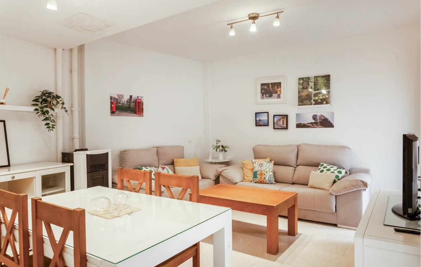 Foto 7 von 19: Wohnung im Stadtzentrum mit Parkplatz und AC in Carmona