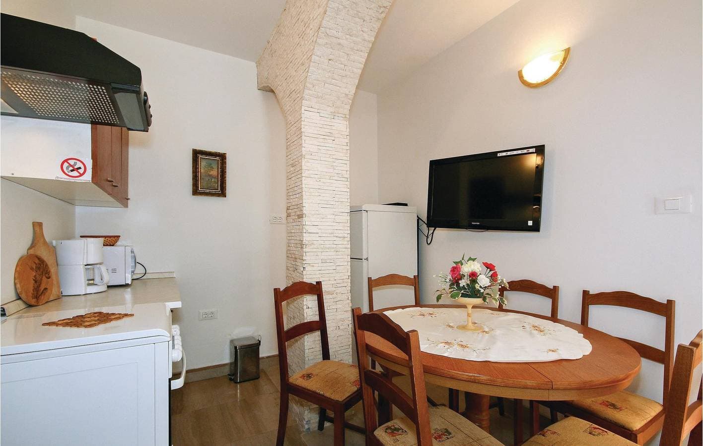 Foto 2 von 27: Gemütliche Ferienwohnung mit Terrasse, WLAN und Parkplatz in der Nähe der Küste und des Stadtzentrums