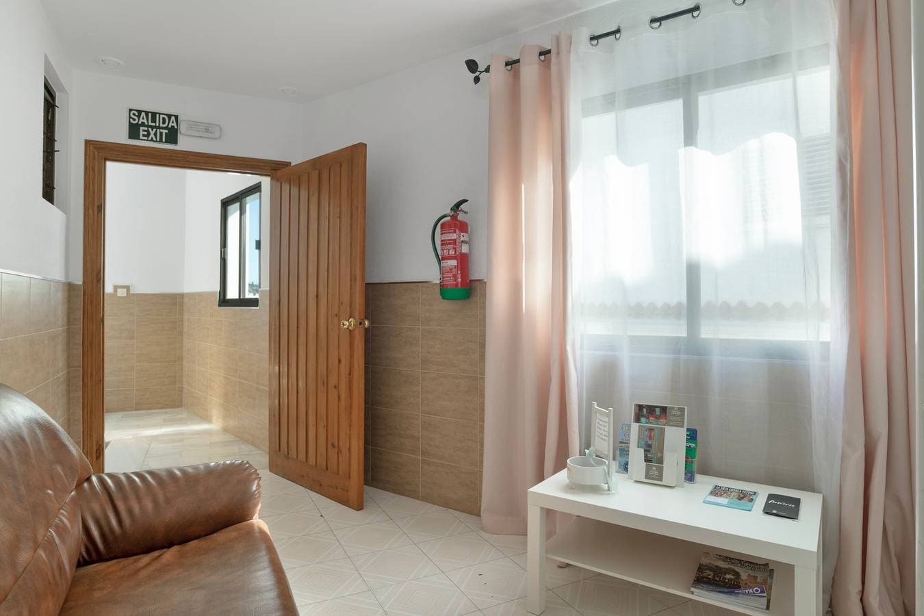 Foto 7 von 22: Doppelzimmer - 4 mit WLAN und Klimaanlage