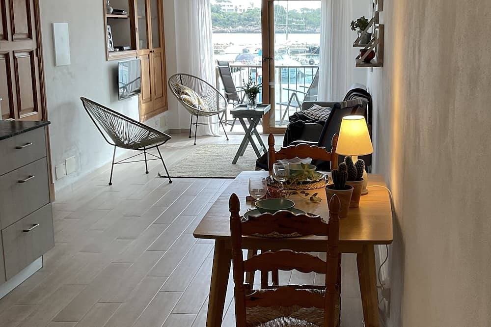 Foto 13 von 30: Apartment in erster Linie mit Blick auf den Hafen von Portopetro (Santanyí)