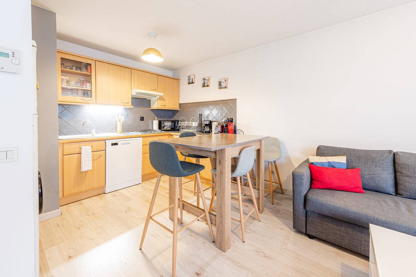 Foto 2 von 17: Ferienwohnung für 4 Personen mit Terrasse