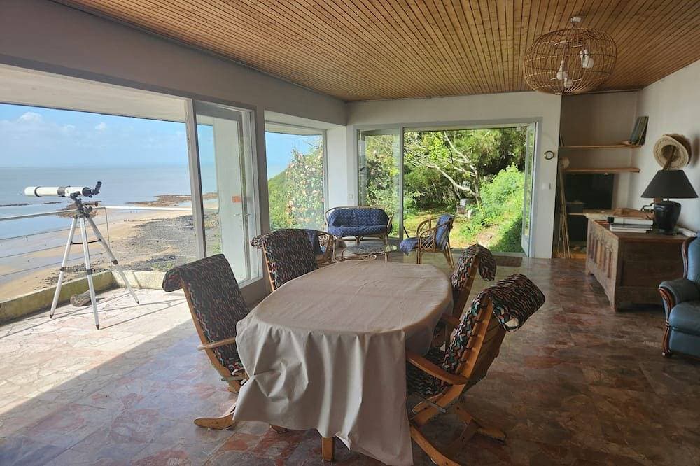 Foto 7 von 30: Charming 2-bedroom house  face the sea,  magical stay in calm nature