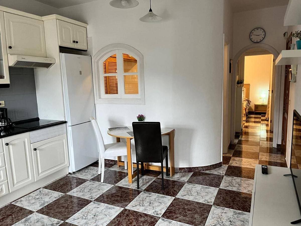 Foto 5 von 24: Two-Bedroom Apartment