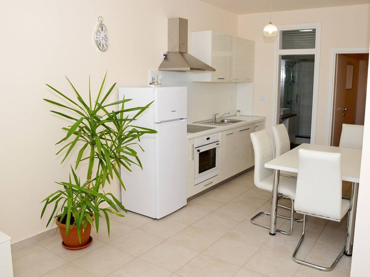 Foto 5 von 29: Wohnung in Ljubac mit Grill
