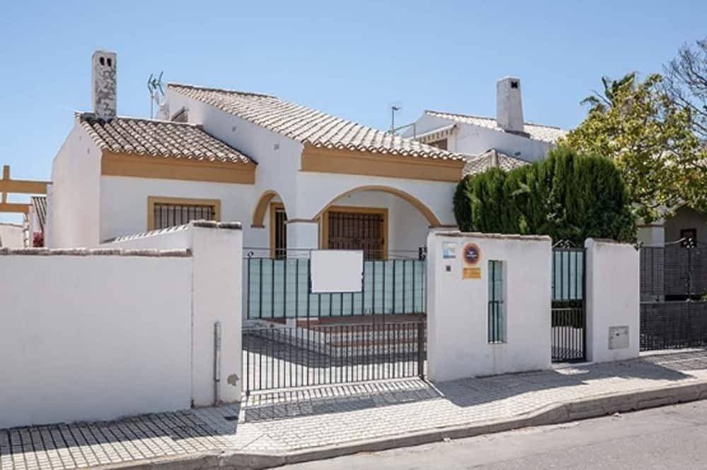 3 Schlafzimmer Haus mit Pool in Torre de La Horadada. Klimaanlage, WiFi & Netflix 1