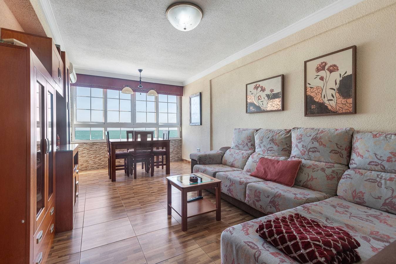 Apartamento primerísima linea playa 1