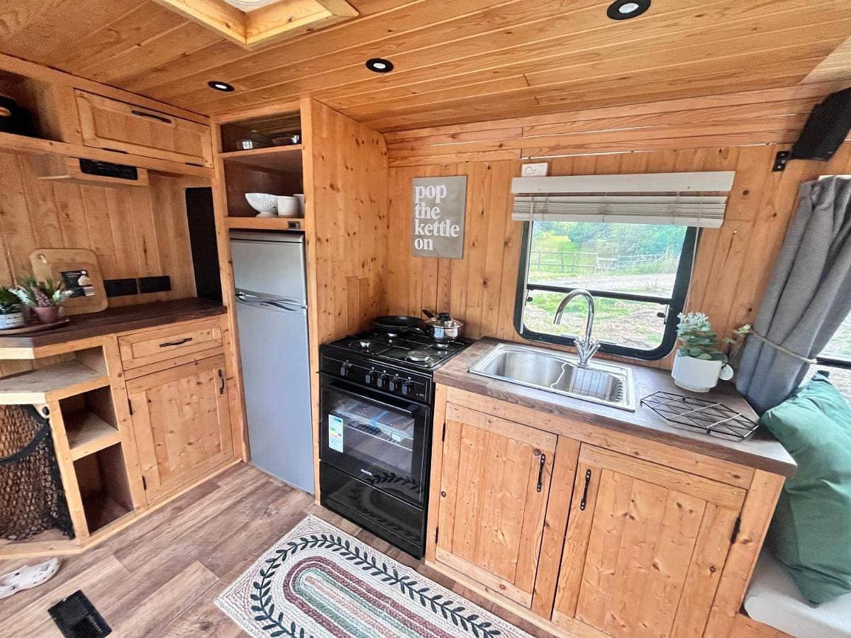 Foto 5 von 16: Mobile Home