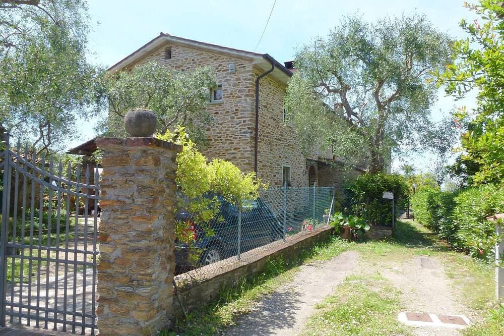 Foto 13 von 26: Fantastisches Rustico mit Traumblick bis hin zum Meer. Sonnenterrasse.