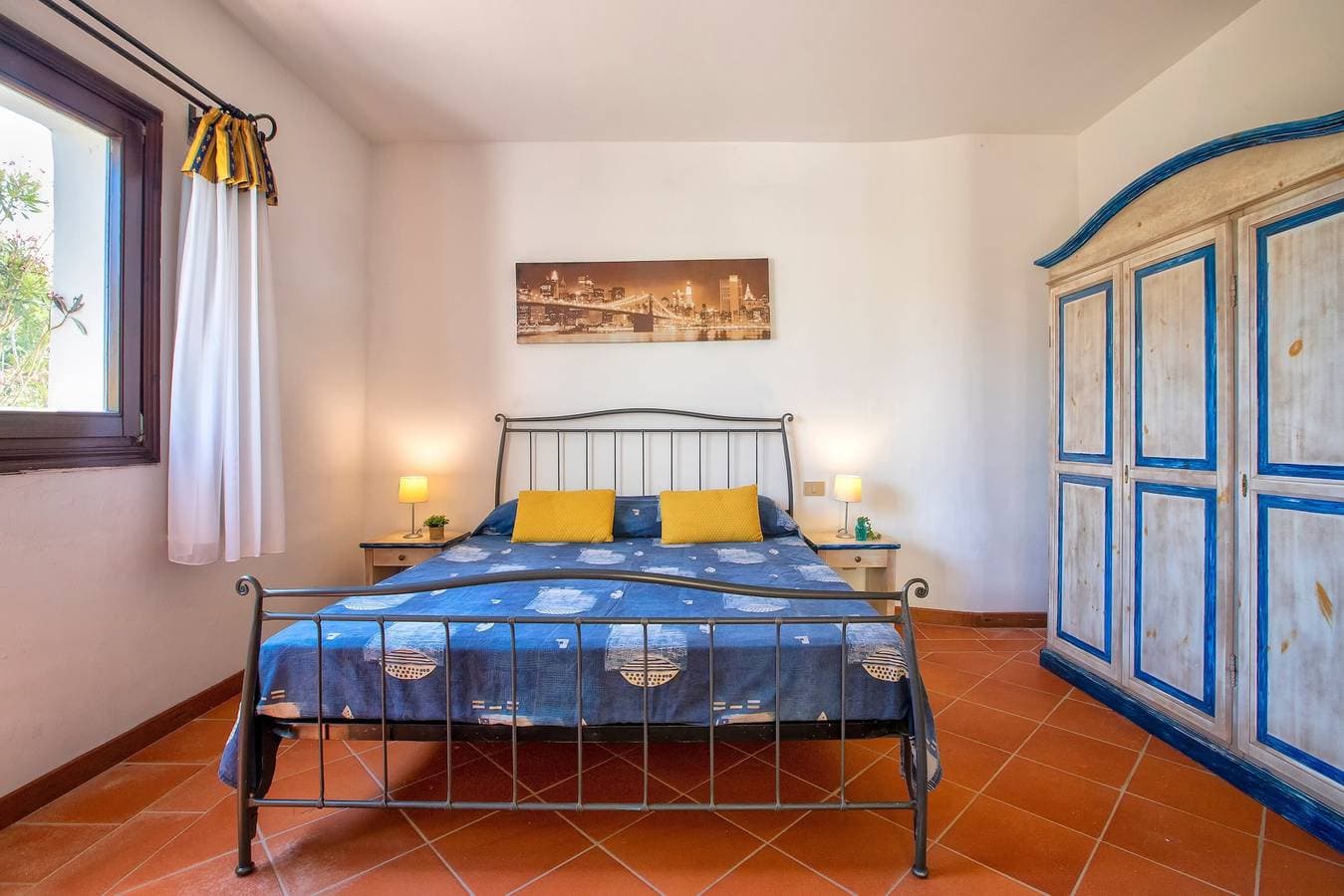 Foto 9 von 23: Ferienwohnung 'Trilocale Fiordaliso' mit Meerblick, Terrasse und Gemeinschaftspool