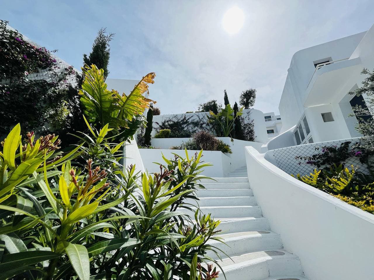 Foto 9 von 43: Orga Homes Villa White Pearl mit privatem Pool