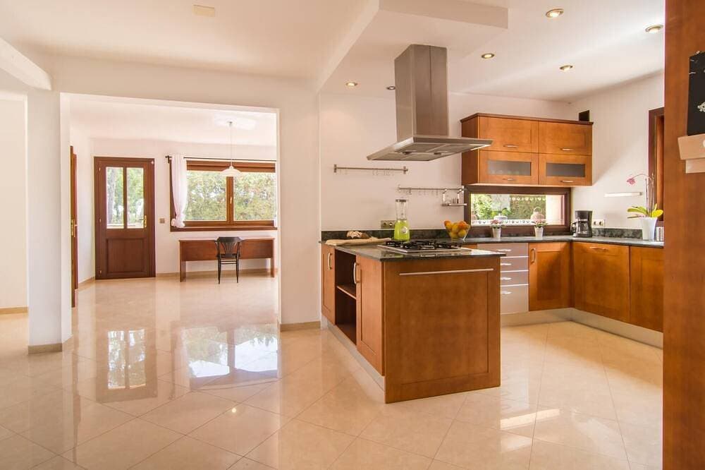 Foto 10 von 30: Gemütliches Haus in Cala Ratjada mit privatem Swimmingpool (innen oder außen.