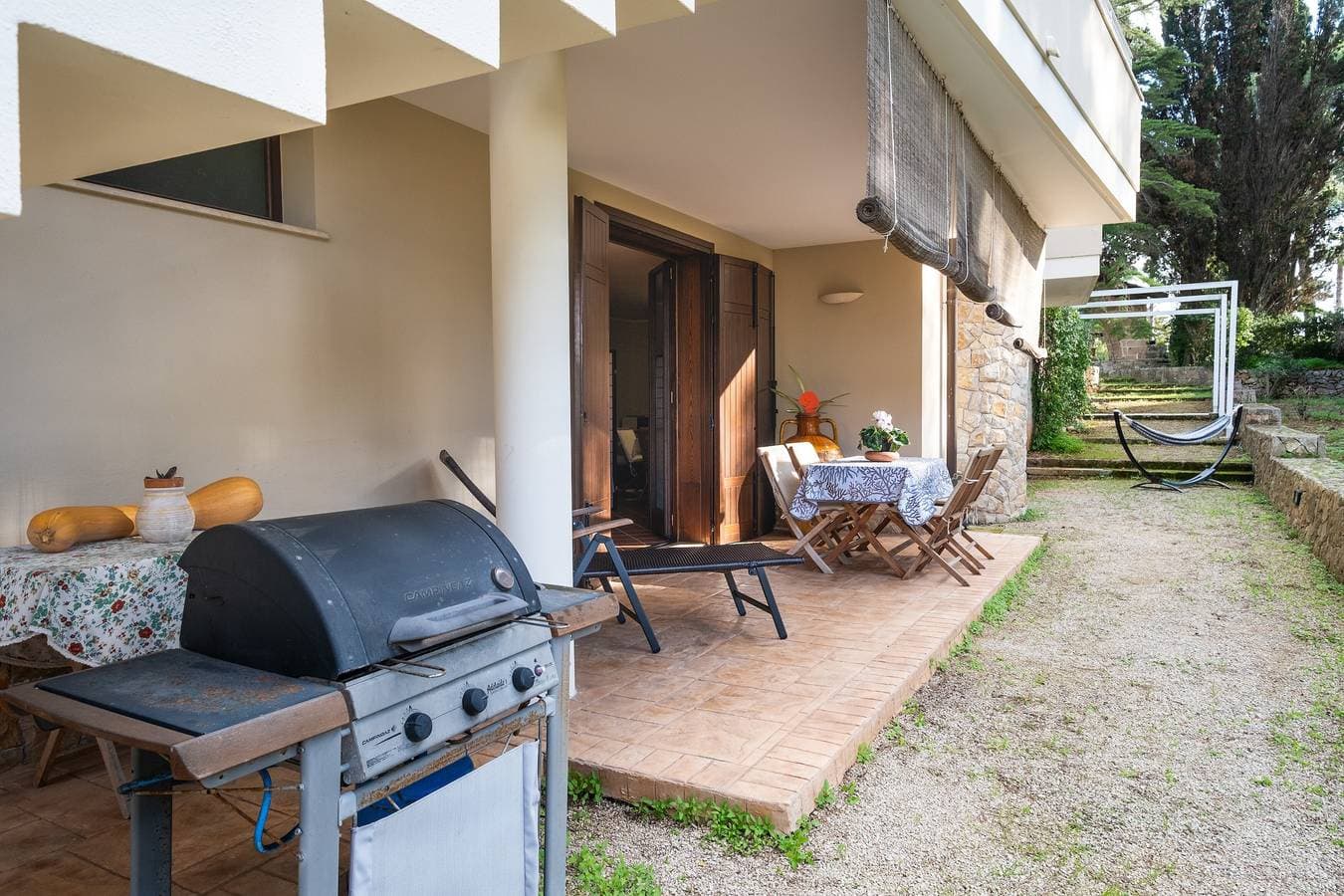 Foto 11 von 21: Apartment 'Casa Cenate Due' mit privater Terrasse, WLAN und Klimaanlage