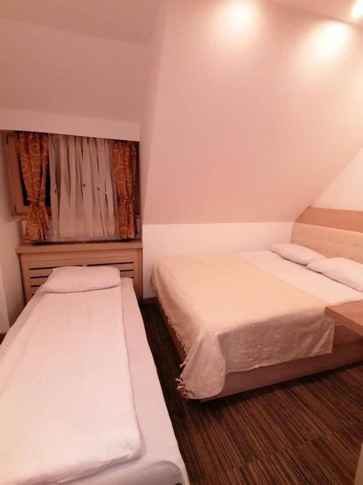 Foto 12 von 47: Double Room