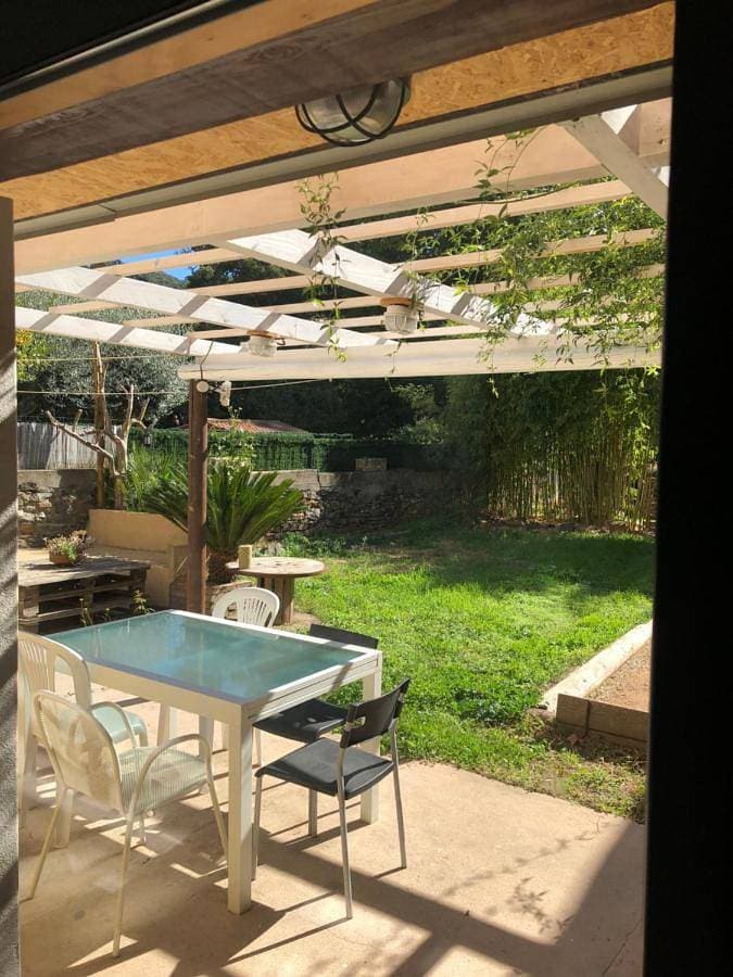 Logement Climatisé en Rez de jardin de 1 à 4 pers - 2 chambres 1