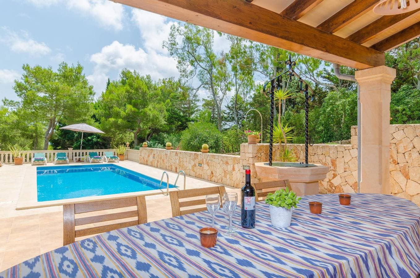 Foto 7 von 56: Es Turo De França - Ferienhaus mit privaten Pool in S'Horta. WiFi gratis