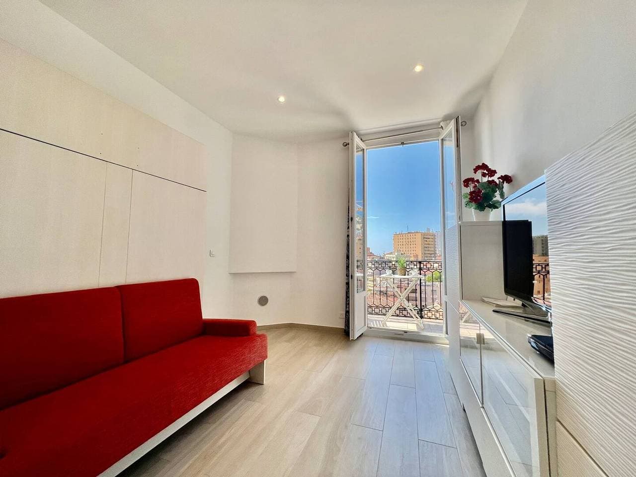 Foto 4 von 21: One bedroom appartment nice View near Monaco
