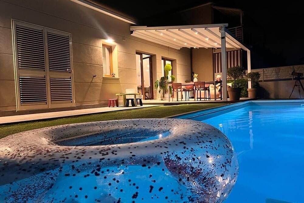Foto 11 von 13: Villa with pool between Versilia and the Cinque Terre