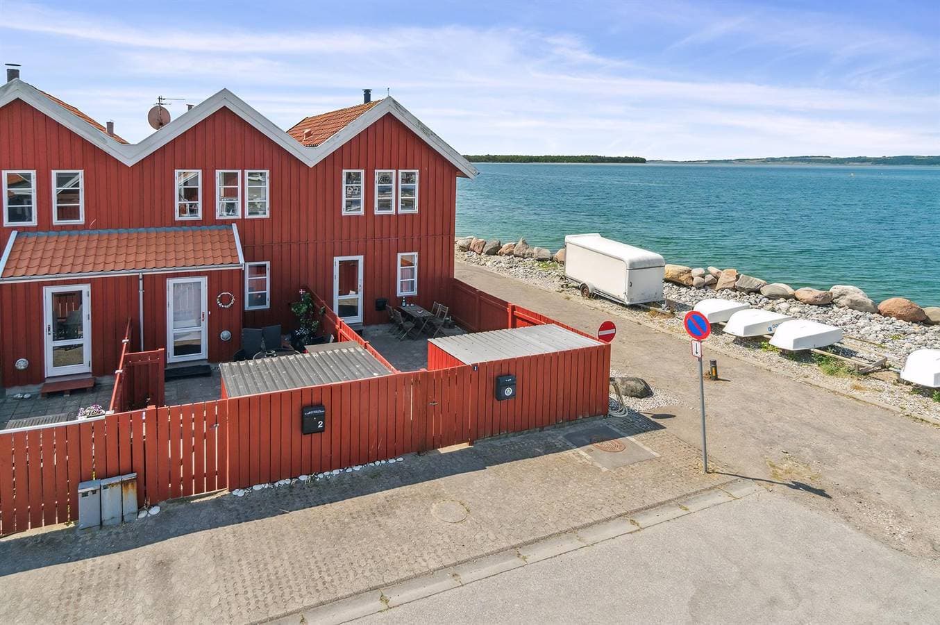 Pet friendly home in Ebeltoft with house sea view 1