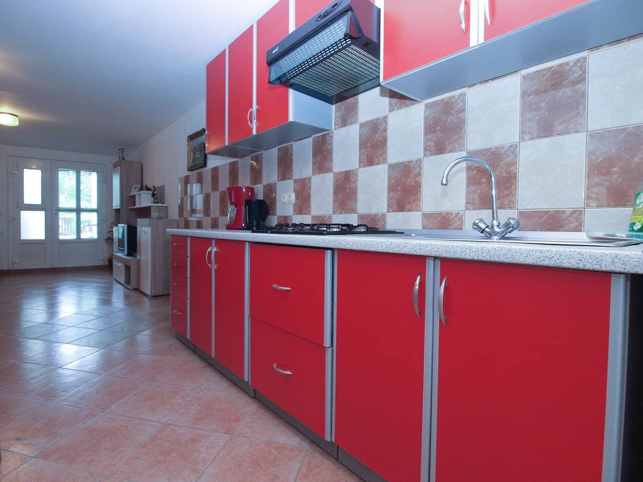 Foto 12 von 24: Ferienwohnung für 5 Personen mit Terrasse