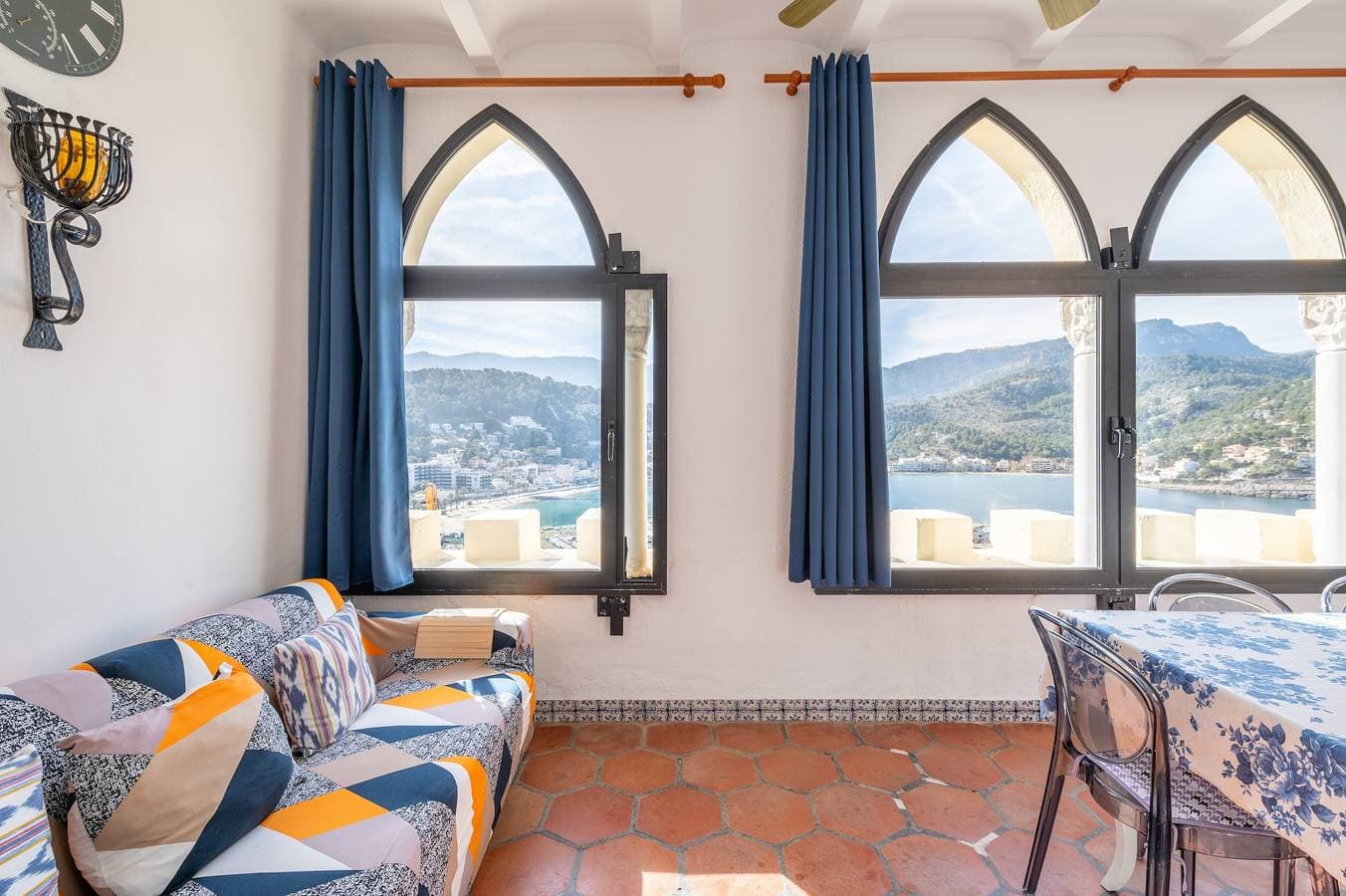 Foto 3 von 25: Ferienwohnung 'Petit Palau' mit Meerblick, privater Terrasse und WLAN