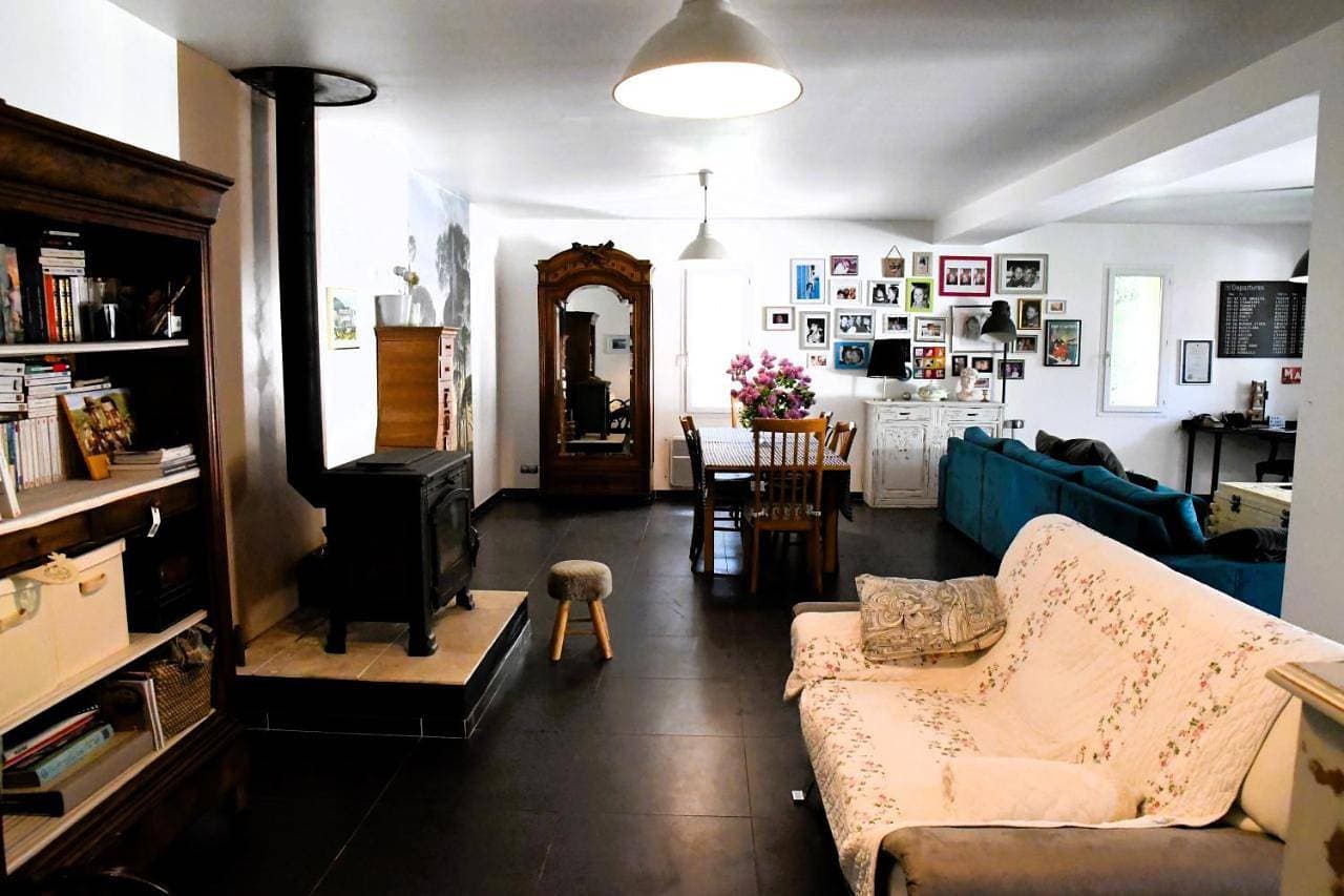 Foto 5 von 46: Three-Bedroom House