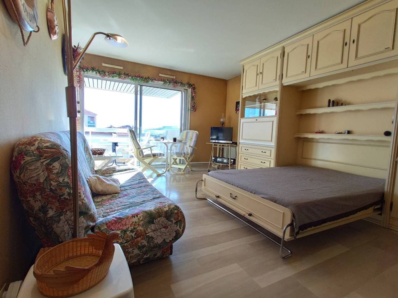 Foto 5 von 13: Studio avec Terrasse et Parking, Plages à 250m, Antibes