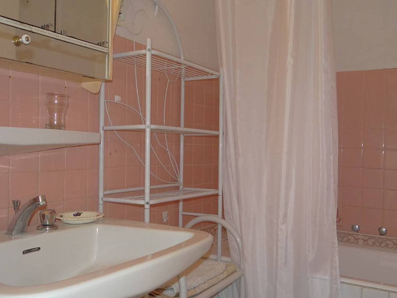 Foto 12 von 17: Große 3-Zimmer-Wohnung mit Terrasse und Pool in Cavalaire-sur-Mer