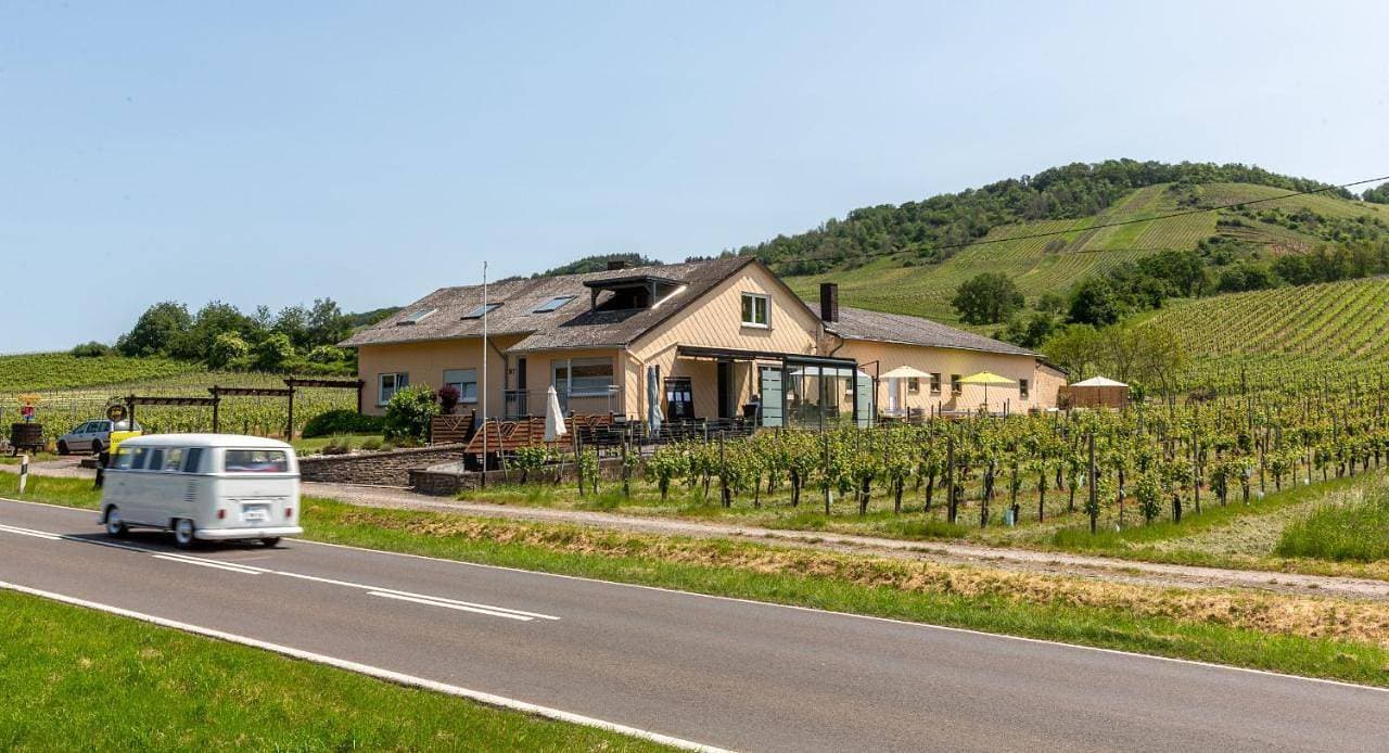 Weingut J. A. Meyer 1