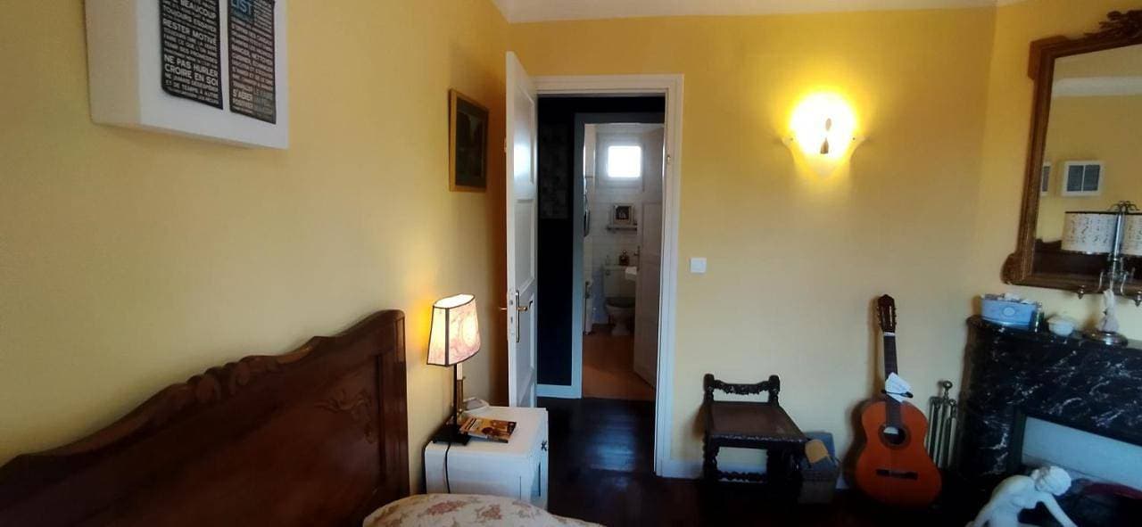 Foto 9 von 15: Double Room with Private Bathroom