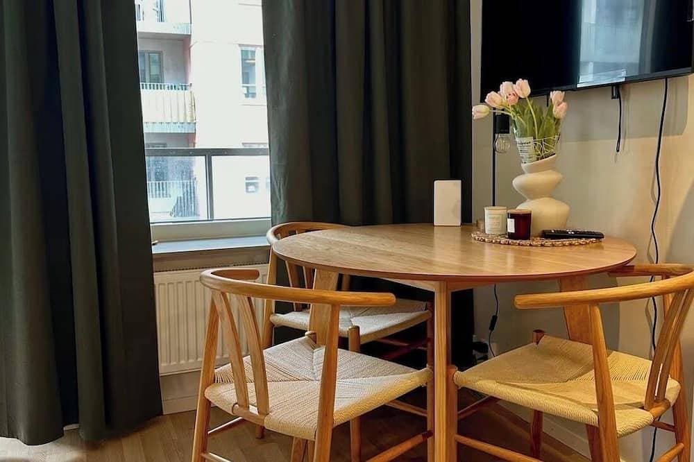 Foto 6 von 8: Modern studio with balcony in central Stockholm