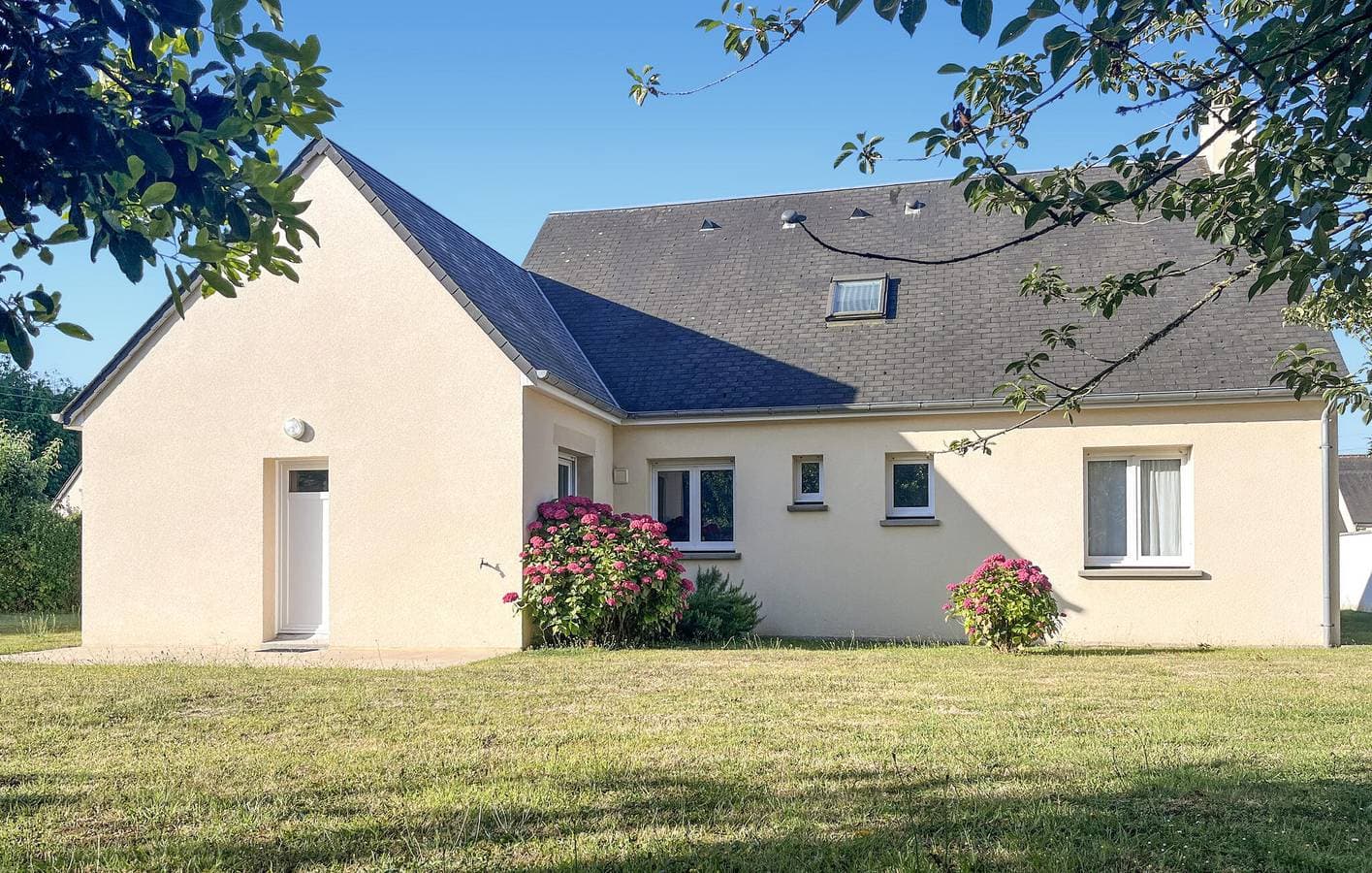 Foto 11 von 41: Gemütliches Apartment am Strand mit WiFi, TV, Parkplatz und Garten
