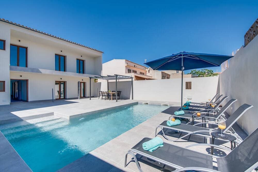 Super !! New apartment Cala Morlanda, up to 6 people. Pool, wifi incl 1